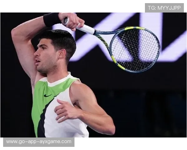 澳网开局阿尔卡拉斯直落三盘晋级